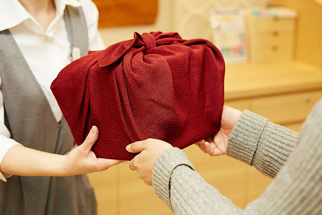 信玄食品の直営店について